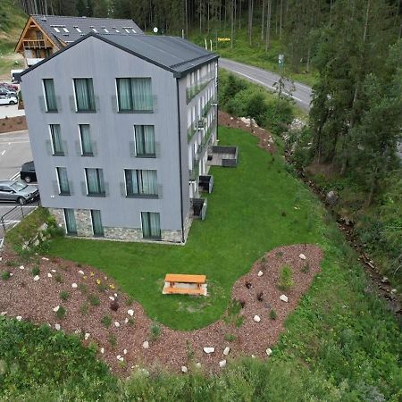 Apartmany Stiavnica & Durkova - Galeria Apartments Jasna Lucky デマノブスカ・ドリーナ エクステリア 写真
